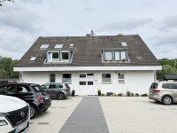 Hauptbild RESERVIERT!Großzügige Maisonette-Eigentumswohnung mit zwei Stellplätzen /modernisierter Haustechnik!